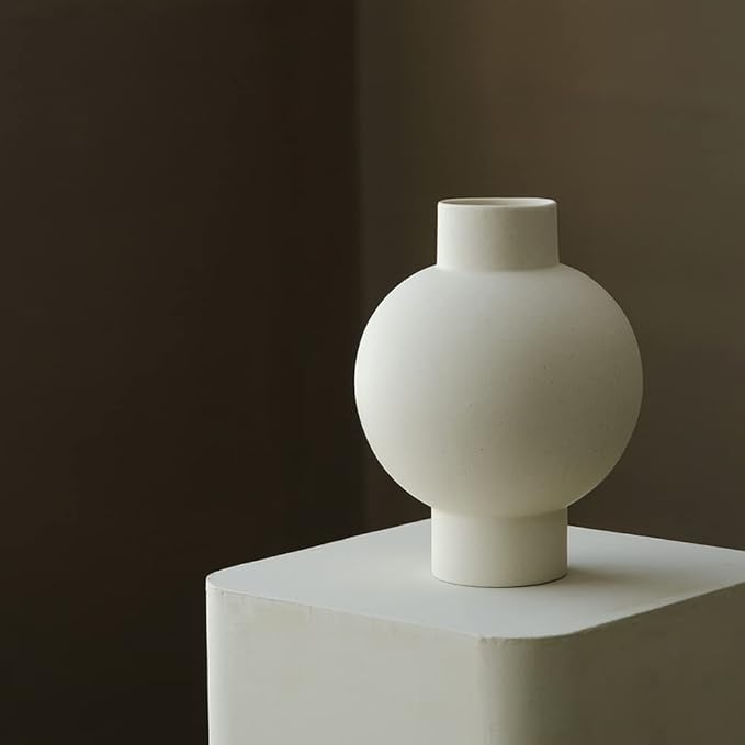 Classic Lantern Flower Vase, Round Spherical Large Capacity, 9" × 7" (Matte Crème)