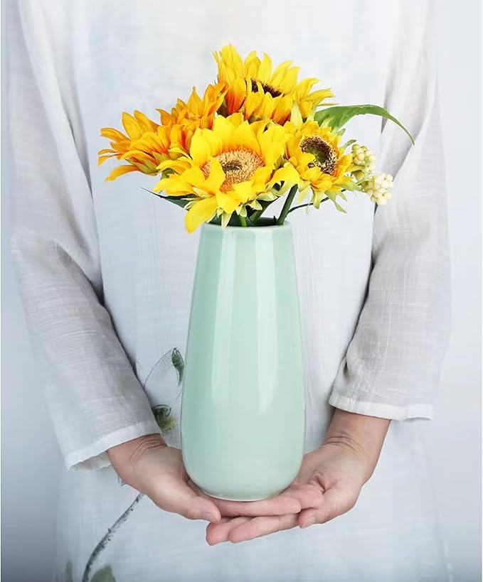 Green Vase,Small Green Ceramic Vase,Simple Sage Green Vase,Mint Green Flower Vases for Home Decor,Perfect for Shelf,Table,Bookshelf,Mantel and Entryway