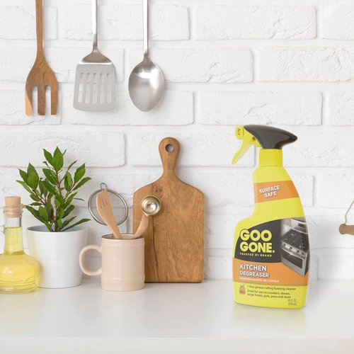 Goo Gone Foaming Kitchen Degreaser - Effortlessly Removes Baked-On Food and Grease | 28 oz, 2-Pack