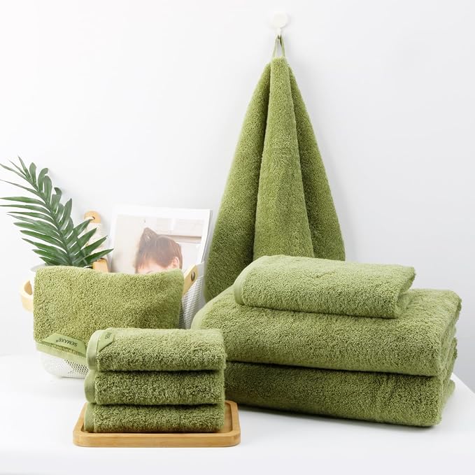 SEMAXE Bath Towel Set, 8 Piece Towel Set for Bathroom, Quick Dry Cotton Towels with Hanging Loops, Easy Care, Green