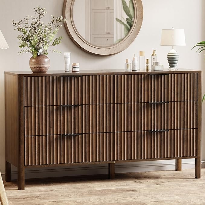 55" Wide Fluted 6 Drawer Dresser for Bedroom, Wooden Dresser Modern Chest of Drawers TV Stand Dressers with Organizer Storage for Bedroom, Living Room, Entryway, Hallway, Walnut