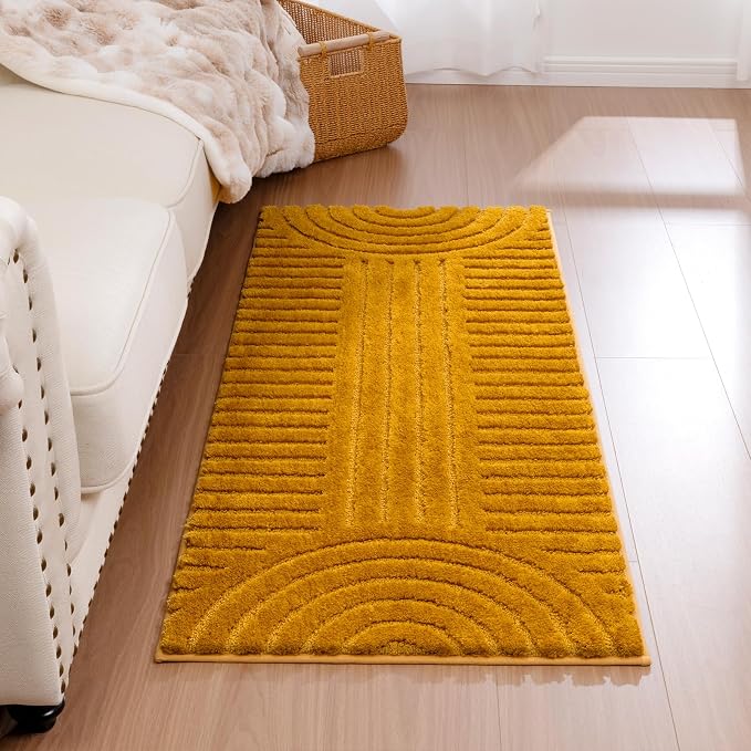 SHACOS Super Soft Bathroom Runner Rugs 24"x60" Non Slip Boho Bathroom Mats Microfiber Absorbent Carpet for Bath Room Machine Washable Shaggy Bath Rugs for Shower Bathtub Home Decor, 2'x5'