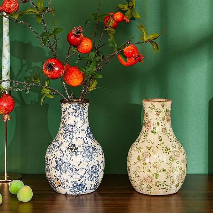 Sungmor Blue and White Ceramic Flower Vase, Vintage Ice Cracked Glaze Porcelain Vase, Pretty Centerpieces Flower Arrangement Vase for Home Decor, 8.2 Inch Decorative Vases for Table, Shelf, Mantel