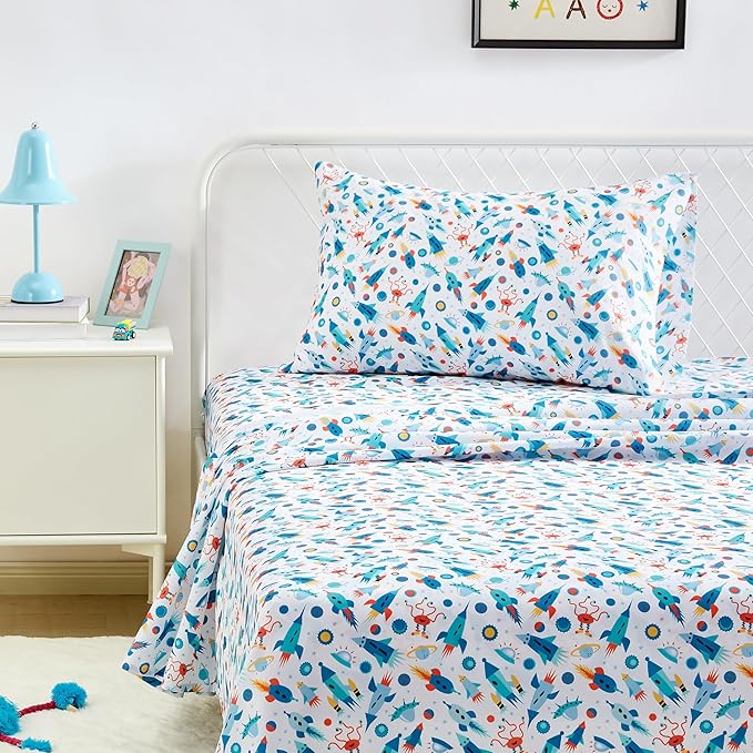 Amazon Basics Microfiber Kids' Sheet Set with Pillowcase, 3 Piece, Twin, Cosmic Adventure