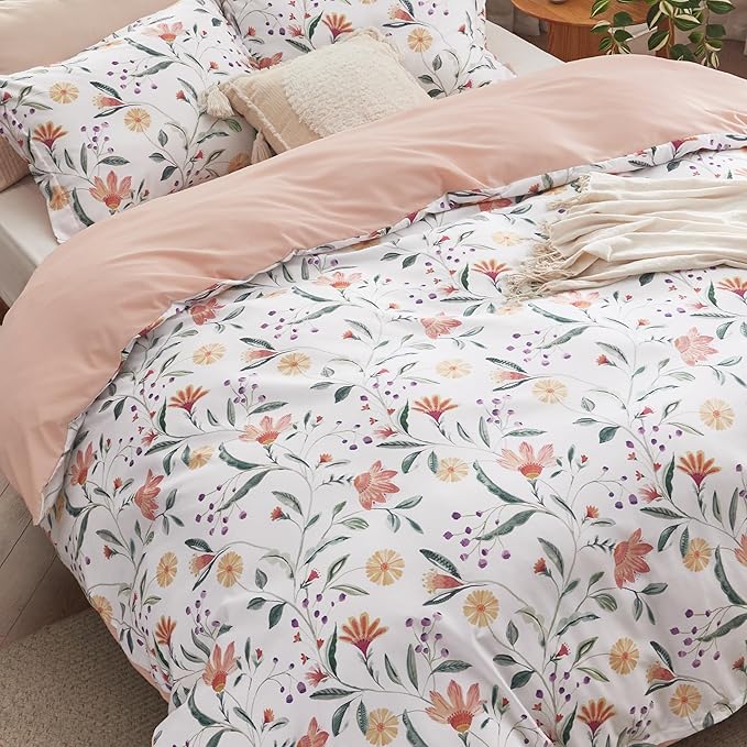 Bedsure Duvet Cover Queen Size - Reversible Floral Duvet Cover Set with Zipper Closure, 3 Pieces Pale Blush Bedding Set with 8 Corner Ties and 2 Pillow Shams 20"x26"