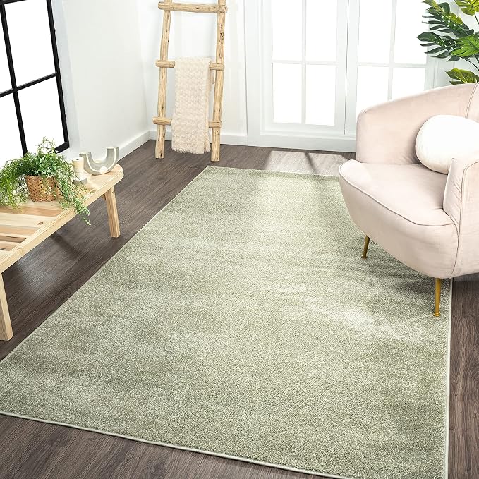 JONATHAN Y Haze Solid Low-Pile Green Indoor Area Rug 4x6, Coastal,Bohemian,Minimalist,Classic, Easy-Cleaning for Living Room,Bedroom,Kitchen,Pet Friendly,Non-Shedding (SEU100O-4)
