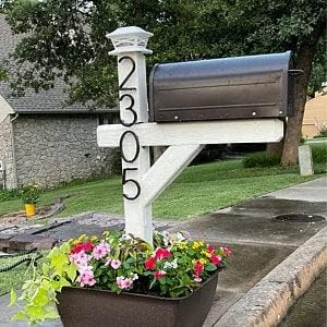 SnapPot® Mailbox Planter Box – 24" Resin Wrap for 4×4 & 6×6 Posts, 16+ Gal Planter with Drainage – Deep Earth Brown