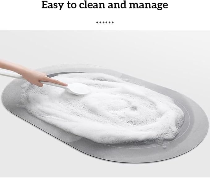 Black and White Bathroom Mat, Non-Slip Irregular Shaped Bathtub Mat, Machine Washable Diatom Mud Quick Dry Shower Carpet for Home Bathroom 23.6"x35.4"