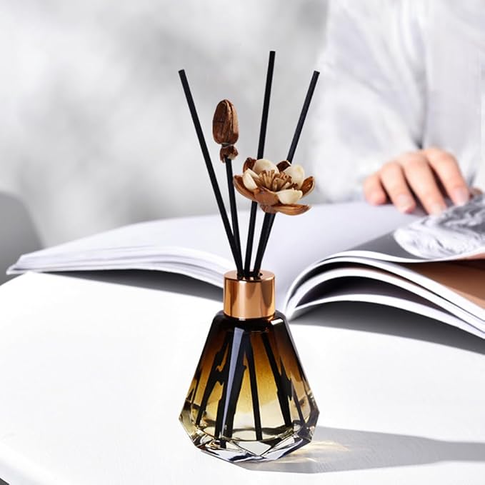 2Pcs 60ml/2oz Empty Refillable Amber Diamond Shape Glass Diffuser Bottle with Gold Lid Essential Incense Oil Diffuser Jars Fragrance Scent Diffuser for Home Office Shelf Decor (Exclude Sticks)