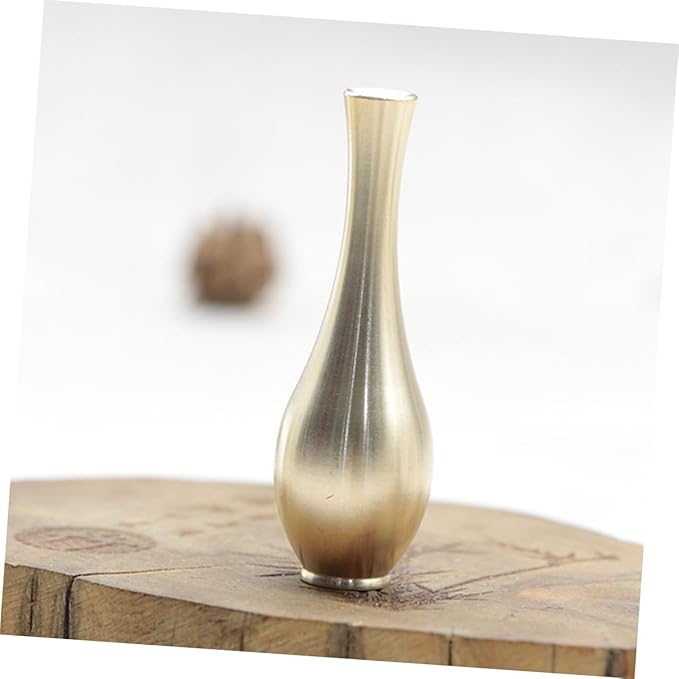 2pcs Mini Brass Vases Antique Desktop Flower Ornaments Creative Home Decor for Home and Tea Rooms Easy to Clean Decorative Adornments