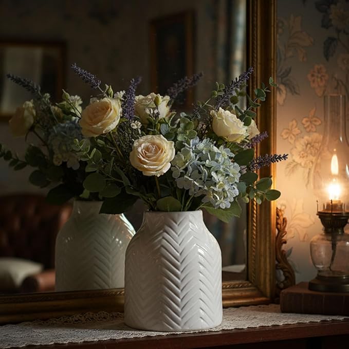 hjn White Vase for Flowers Ceramic Vase for Decor, Modern Decorative Vase, Vases for Your Kitchen/Office/Living Room/Bookshelf/Mantel - White Texture(Small)