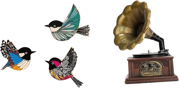 Fenteer Bird Wall Hanging Decor Bird Wall Figurine Wooden Flying Birds Sculpture Handcrafts Crafted from Wood and Resin Suitable for Living Room Bed