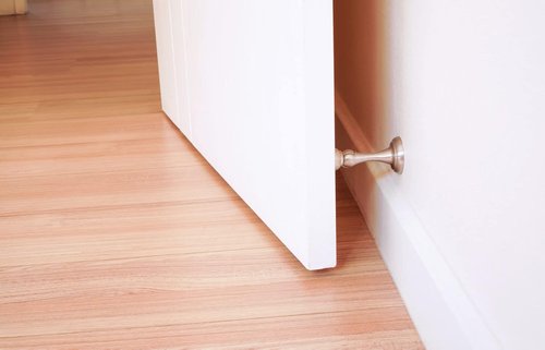 Richelieu Hardware Magnetic Door Stop - 3-Inch Brushed Nickel Finish for Easy Installation