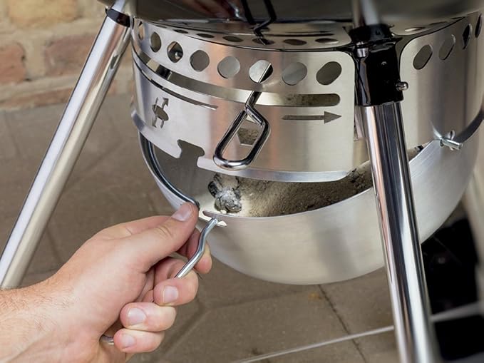 Weber Original Kettle Premium Charcoal Grill for Outdoor Cooking and Barbecue, 22-Inch, Copper