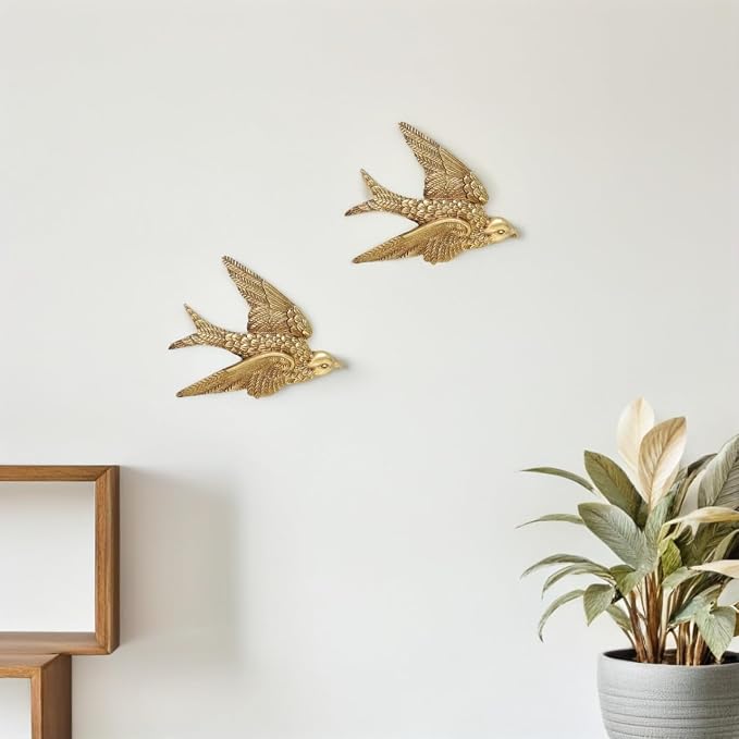 Garneck 2Pcs Vintage Bird Wall Art Decor : 4.9'' Resin Flying Bird Wall Sculpture 3D Antique Animal Figure Set for Living Room Bedroom Home Office Garden Indoor Outdoor