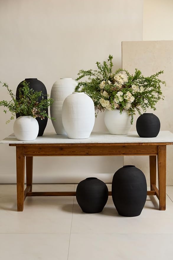 Crystal Modern Vase, Textured Round Belly Concrete Vase in Black or White, Available in Medium and Large Sizes, Decorative Accent for Floral Arrangements and Home Décor (Black, Medium)