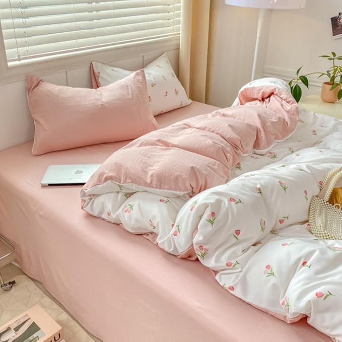 Nayoroom Pink Floral Duvet Cover Queen Size Coquette Tulip Printed on White Reversible Comforter Cover 3 Pcs Girls Cottagecore Bedding Set with Pillow Sham Soft Lightweight Microfiber