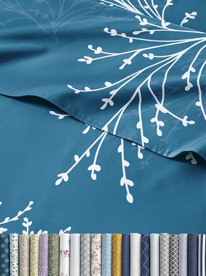 Floral Sheets - Blue & White Floral Bed Sheet Set - 1 Flat, 1 Fitted & 2 Pillowcases w/ Deep Pockets - Wrinkle & Fade Free - Boho Botanical Bedding - Ultra-Soft, Breathable & Cooling - King Size Set