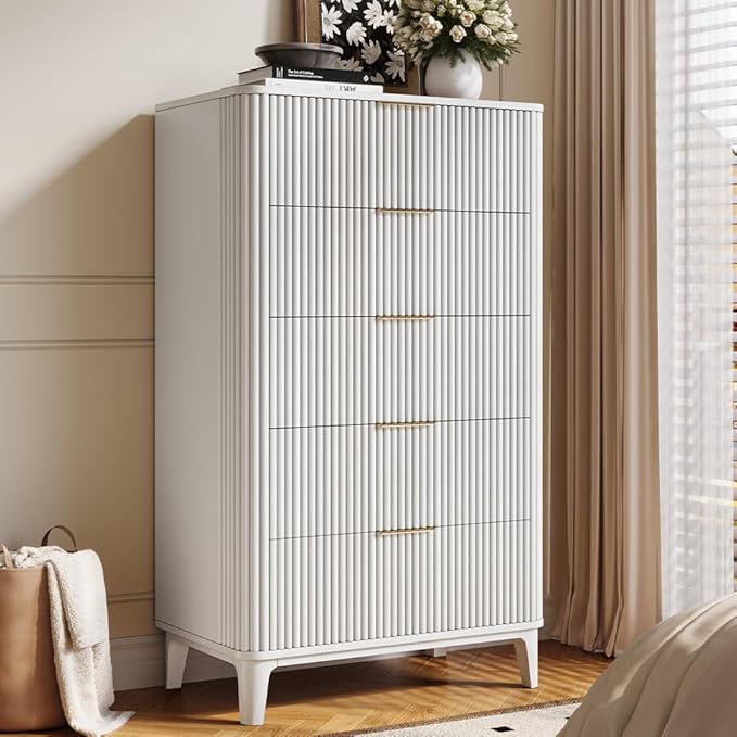 Fluted 5 Drawers Dresser for Bedroom, 45" Modern Tall Chest of Drawers with Wood Grain, Farmhouse Wooden Vertical Dresser, Curved Profile Design, Wood Drawer Organizer for Closet, Hallway White