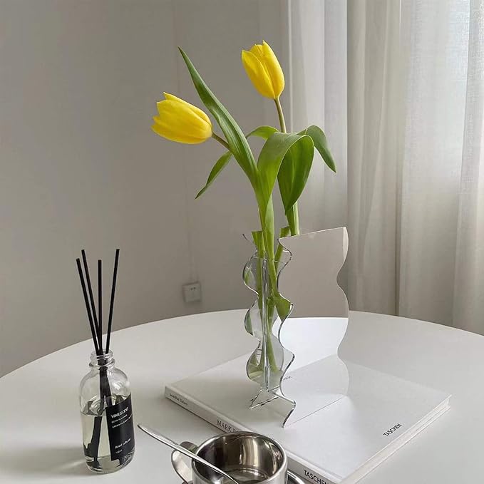 Modern Wavy Acrylic Flower Vase, Mirror Effect Design, Silver, Decorative Home Office Centerpiece, 7.9x4.1x2 Inch