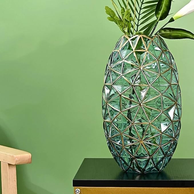 Hand Painted Gold and Green Diamond Shaped Glass Crystal Vase 13.6 inch Tall (Hand Painted Gold and Green)
