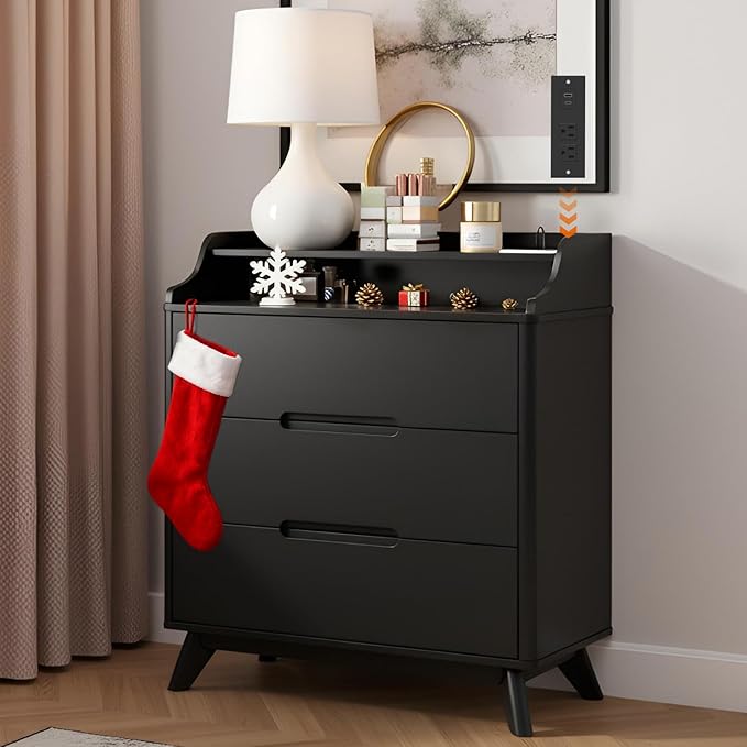 3 Drawer Dressers for Bedroom, 32" Large Wood Storage Dresser & Chest of Drawers with Charging Station, Wide Modern Dressers with 3 Drawer Storage Organizer for Bedroom Living Room Closet, Black