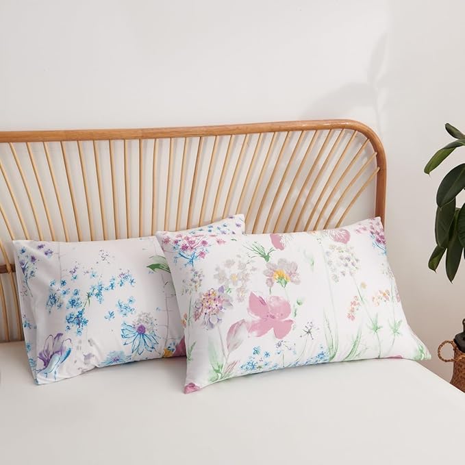 Nayoroom Floral Duvet Cover Set Queen Size Purple Pink Watercolor Flowers Green Plant Leaves Printed on White Comforter Cover 3Pcs Soft Microfiber Garden Style Bedding Set with Zipper Closure