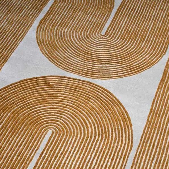Modern Handmade Wool Area Rug, Abstract Curved Line Geometric Carpet for Living Room Bedroom, Contemporary Tufted Indoor Rug with Soft Pile and Cotton Backing (Gold, 6' x 8')