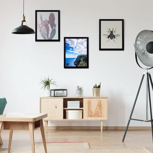 MENNTHUI Black Picture Frame 16.5x23.4 (A2) - Versatile Wall Mounting for Photos & Artwork