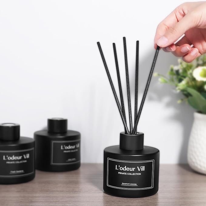 L'odeur Vill Reed Diffuser, 3.4oz(100ml) Lavender Geranium Diffuser Set with 6 Oil Diffuser Sticks, Matte Black Aroma Scent Diffuser, Long Lasting Home Fragrance for Bathroom Shelf Decor