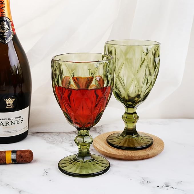 Pure Green Wine Glasses 6Pcs a Set Solid Colors Glass Goblets Colorful Dishwasher Safe Colored Glassware With An Embossed Vintage Never Fade Colored Goblets Pattern Like Crystal (Glass, Green)