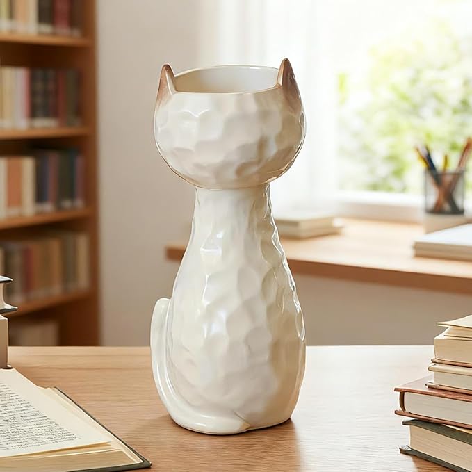 Cat Vase Resin Flower Vase Plant Holder Table Centerpieces Home Decor for Entrance Halls Living Rooms Bedrooms and Kitchens