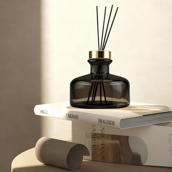 Brown Black Glass Diffuser Bottles Diffuser Jars with Gold Caps Set of 4 – 2.75 inches High, 150ml 5.1 Ounce. Fragrance Accessories Use for DIY Replacement Reed Diffuser Sets.