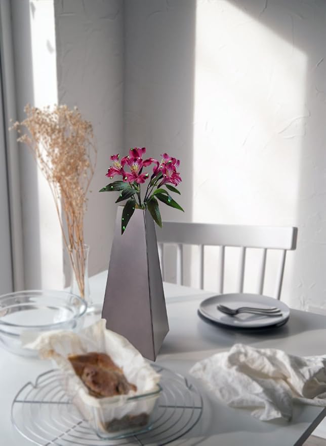 Serene Spaces Living Triova Stainless Steel Vase – Perfect for Fresh & Dried Flowers, Sculptural Accent for Mantels, Coffee Tables & Office Desks,Table Centerpiece, 4.5" Wide & 8.5" Tall