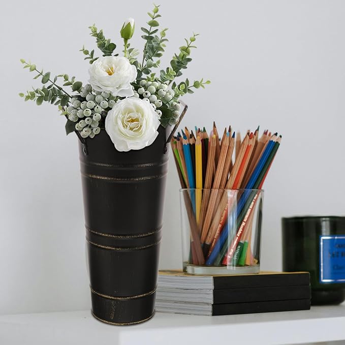 Retro Flower Arrangement Bucket Vintage Iron Flower Pot with Handle Decorative Floral Vase for Home Tabletop Rustic Plant Container