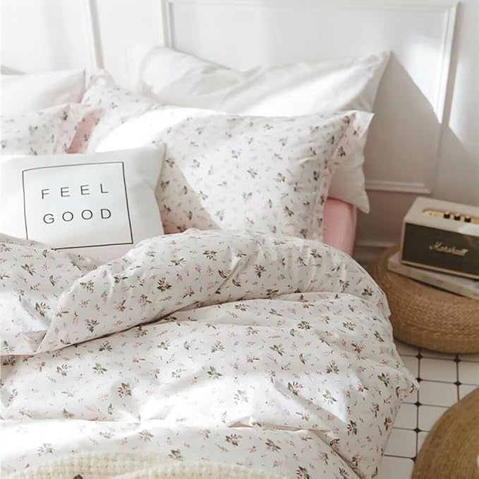 VM VOUGEMARKET Floral Comforter Set Full 3 Pcs Vintage White Pink Flower Bed Comforter with 2 Pillowcases All Season Soft & Lightweight Comforter Set for Girls Women 80"x90"