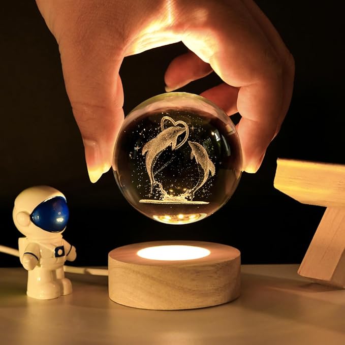 3D Laser Engraved Dolphin Crystal Ball, Romantic Dolphin & Heart LED Night Light, 60mm Sea Animal Figurines Decor Glass Sphere Lamp Gifts for Women Kids Mom