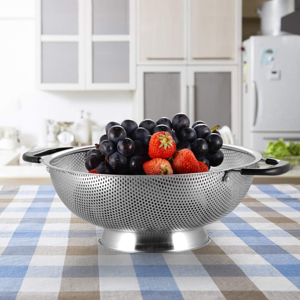 Tiawudi 5-Quart Stainless Steel Colander - Easy Grip Micro-Perforated Strainer with Heat-Resistant Handles