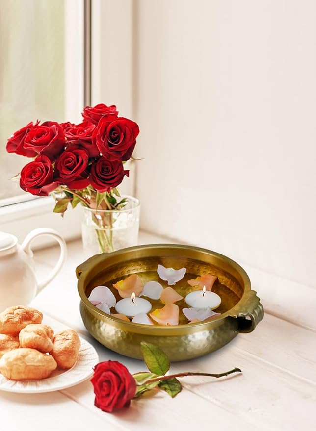 Serene Spaces Living Gold Handi Bowl - Hammered Texture, Decor for Living Rooms, Entryways, Restaurants, Indian Wedding, Table Centerpiece - Aluminum, 4.5" Tall & 12" Diameter