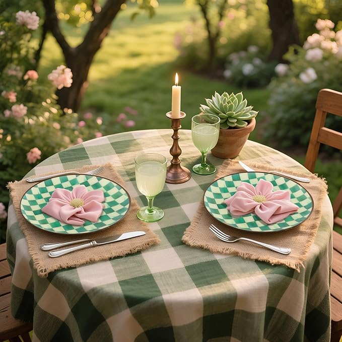 U-QE 20PCS Green Plastic Plates for Party - Retro Checkered Plates Disposable Heavy Duty - White and Green Disposable Plate for Party, Birthdays - 10 10.25 Inch Dinner and 10 7.5 Inch Dessert Plate