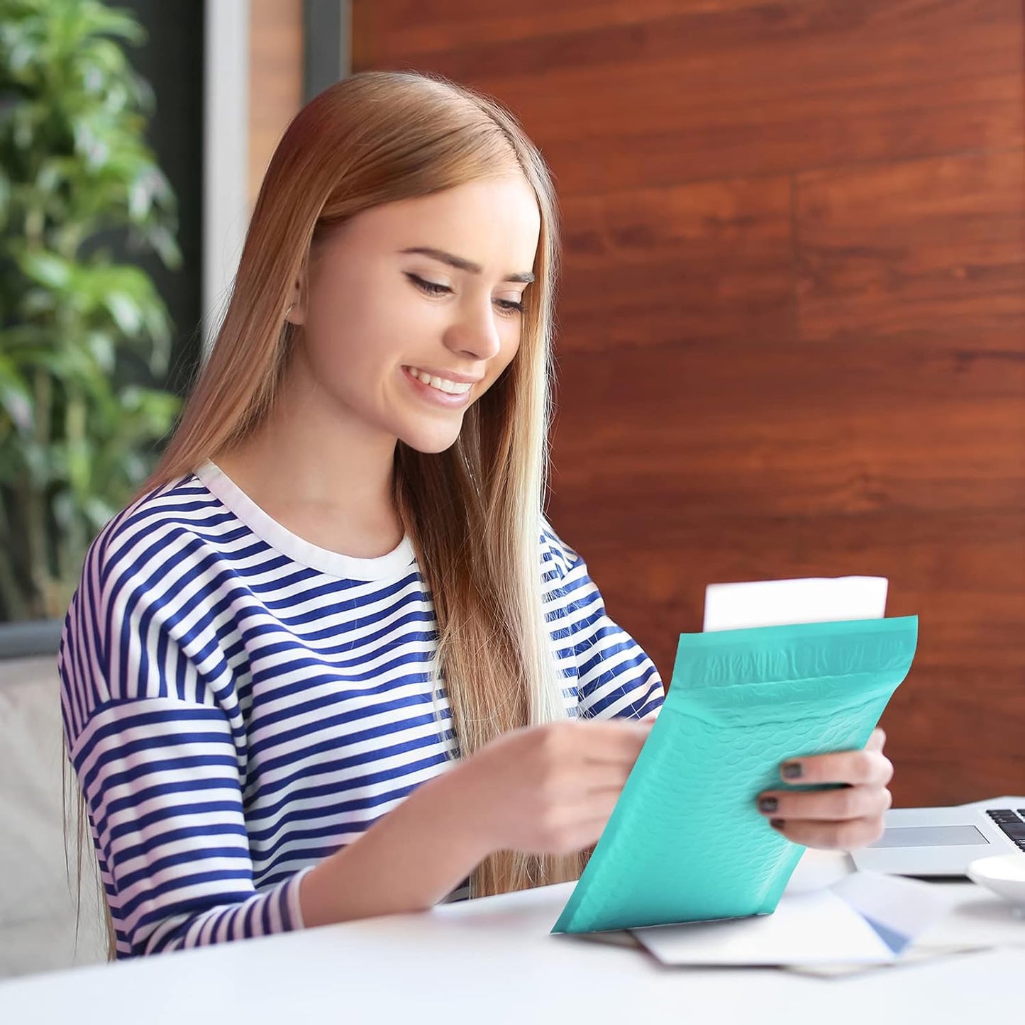 UCGOU Bubble Mailers - Waterproof Teal Poly Padded Envelopes | 6x10 Inch, 100 Pack for Small Business Shipping