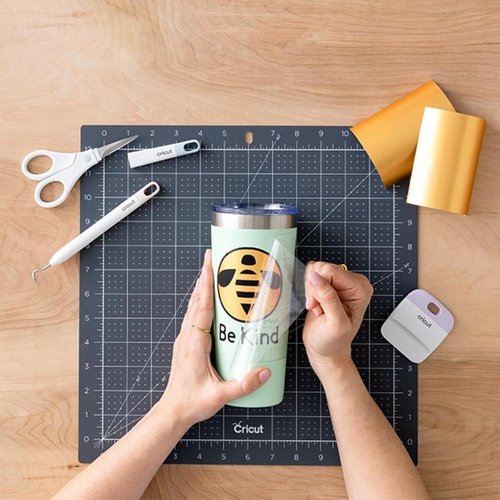 Cricut Value Transfer Tape - Easy Vinyl Project Transfers | 5.5in x 30ft Roll