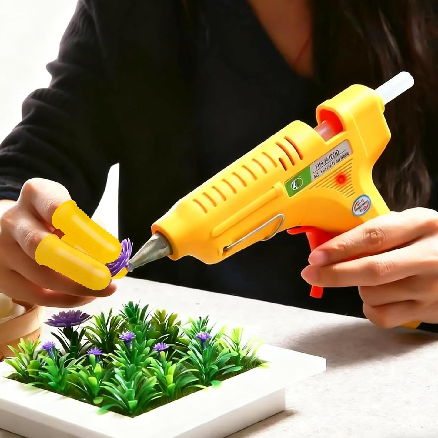 Skiennix Silicone Finger Protectors - 24 Pcs Rubber Tips for Hot Glue, Crafts & Writing | 3 Sizes Available
