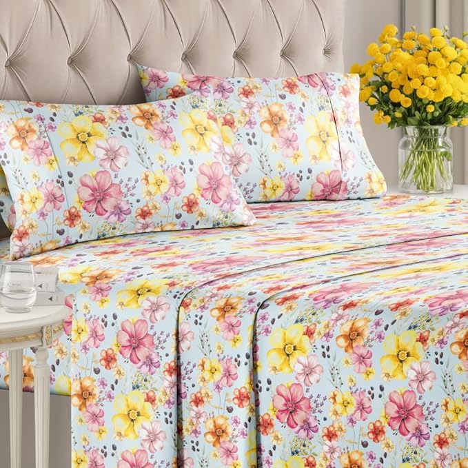 Floral Sheets - Watercolor Floral Bed Sheet Set - 1 Flat, 1 Fitted & 2 Pillowcases w/ Deep Pockets - Wrinkle & Fade Free - Boho Botanical Bedding - Ultra-Soft, Breathable and Cooling - King Size