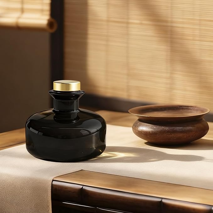 Brown Black Glass Diffuser Bottles Diffuser Jars with Gold Caps Set of 4 – 2.75 inches High, 150ml 5.1 Ounce. Fragrance Accessories Use for DIY Replacement Reed Diffuser Sets.