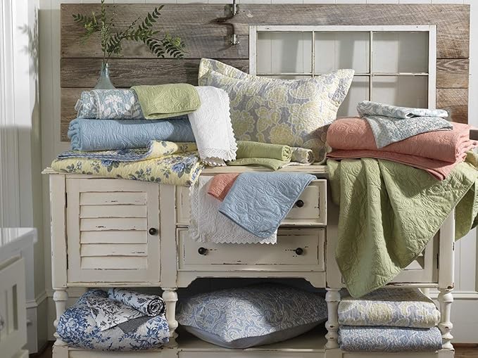 Laura Ashley - Queen Quilt Set, Soft & Reversible Cotton Floral Bedding with a Medium Weight Feel, 3 Piece Bed Set with Matching Pillowcases (Paisley Printed Patchwork Blue)