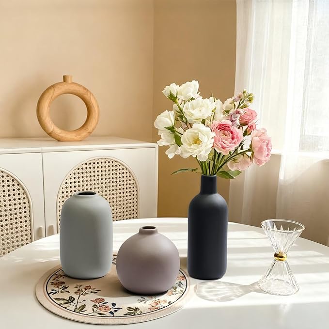Christmas Ceramic Flower Vases, Modern Farmhouse Neutral-Colored Xmas Gift Decorative Vases for Dried Fresh Flowers, Home Decor for Table，Living Room，Shelf (Set of 3)