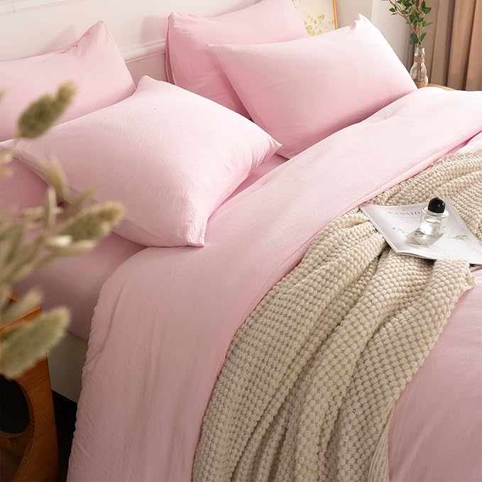 Pink Comforter Set Queen 3 Pieces Soft Bedding Bright Comforter Queen Light Pink Style Lightweight Comforter Set for All Seasons 1 Comforter and 2 Pillowcases