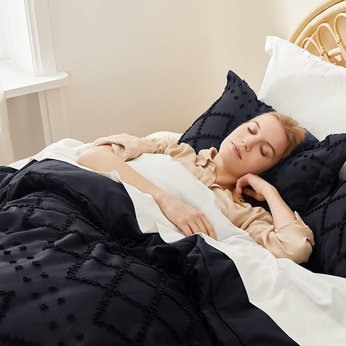 Bedsure Boho Duvet Cover Queen Size - Black Breathable & Soft Boho Bedding, Machine Washable Comforter Cover for All Seasons, Includes 1 Duvet Cover 90"x90" with 2 Pillow Shams & Zipper Closure
