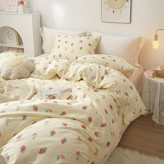 LifeTB Girls Strawberry Comforter Set Queen Cute Kids Fruit Bedding Set Beige Cream Strawberry Pattern Kawaii Comforter for Teens Boys Soft Fluffy Queen Comforter Set with 2 Pillowcases